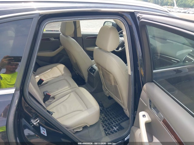 45850526 :رقم المزاد ، WA1LKAFP8AA104470 vin ، 2010 Audi Q5 3.2 Premium مزاد بيع