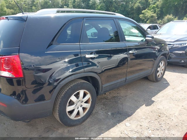 Auction sale of the 2011 Kia Sorento Lx, vin: 5XYKT3A11BG092662, lot number: 45850531