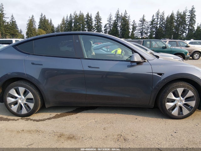 Продажа на аукционе авто 2023 Tesla Model Y Awd/long Range Dual Motor All-wheel Drive, vin: 7SAYGDEE5PF960083, номер лота: 45850538