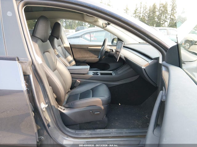 Продажа на аукционе авто 2023 Tesla Model Y Awd/long Range Dual Motor All-wheel Drive, vin: 7SAYGDEE5PF960083, номер лота: 45850538