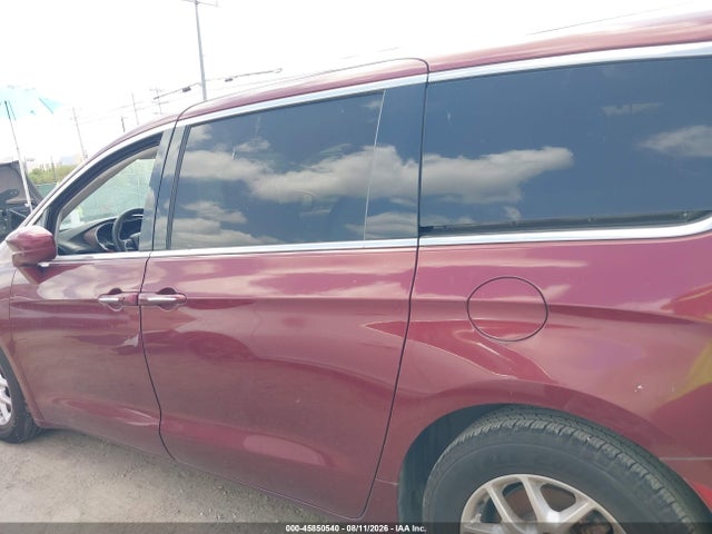 45850540 :رقم المزاد ، 2C4RC1FG7JR280225 vin ، 2018 Chrysler Pacifica Touring Plus مزاد بيع