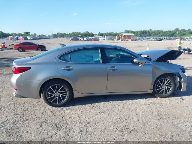 45850544 :رقم المزاد ، 58ABK1GG1HU062026 vin ، 2017 Lexus Es 350 مزاد بيع