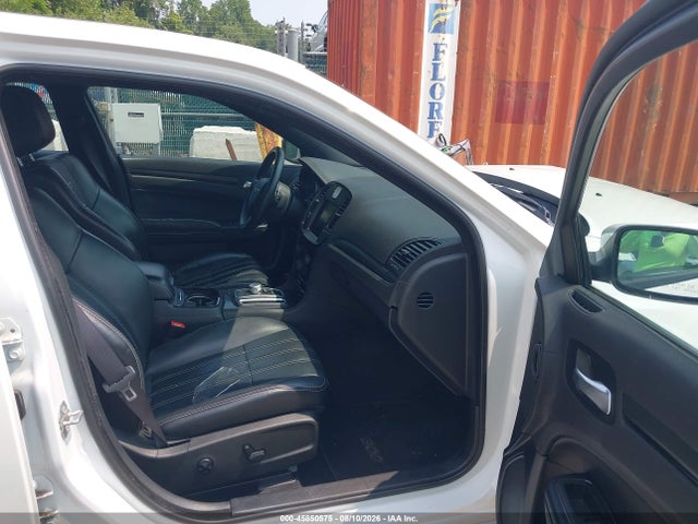 Продаж на аукціоні авто 2016 Chrysler 300 300s, vin: 2C3CCABG1GH147930, номер лоту: 45850575