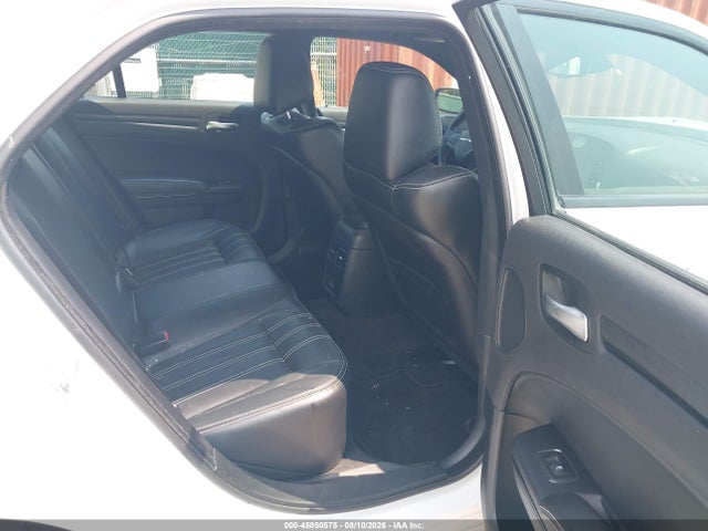 Продаж на аукціоні авто 2016 Chrysler 300 300s, vin: 2C3CCABG1GH147930, номер лоту: 45850575