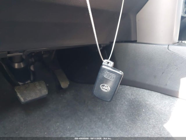 2017 Toyota Rav4 Xle მანქანა იყიდება აუქციონზე, vin: 2T3WFREVXHW347327, აუქციონის ნომერი: 45850590