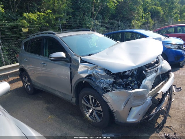 2017 Toyota Rav4 Xle მანქანა იყიდება აუქციონზე, vin: 2T3WFREVXHW347327, აუქციონის ნომერი: 45850590