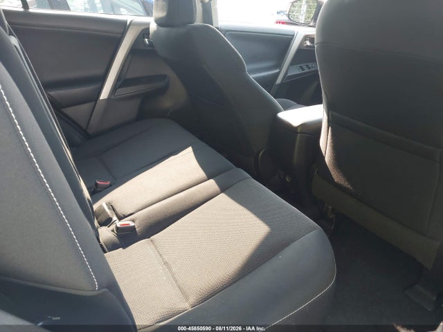 2017 Toyota Rav4 Xle მანქანა იყიდება აუქციონზე, vin: 2T3WFREVXHW347327, აუქციონის ნომერი: 45850590