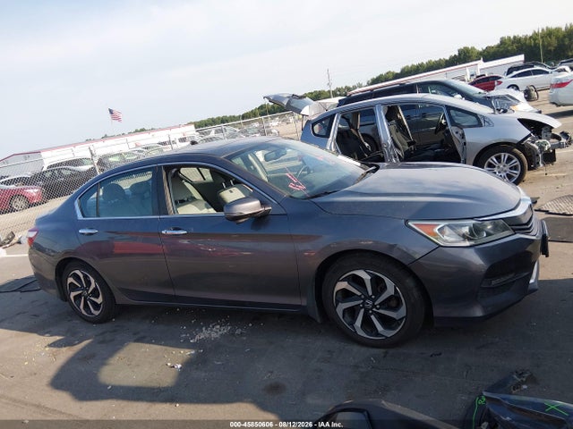 Продаж на аукціоні авто 2017 Honda Accord Ex-l, vin: 1HGCR2F81HA227667, номер лоту: 45850606