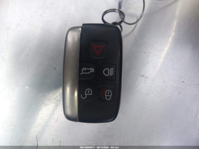 45850617 :رقم المزاد ، SALAG2D43CA621779 vin ، 2012 Land Rover Lr4 مزاد بيع