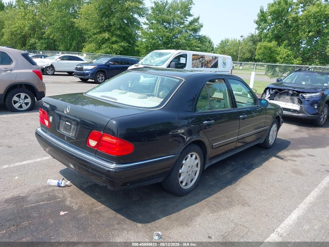 1999 Mercedes-benz E 320 მანქანა იყიდება აუქციონზე, vin: WDBJF65H9XA864858, აუქციონის ნომერი: 45850623