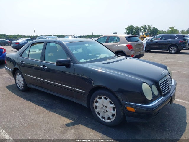1999 Mercedes-benz E 320 მანქანა იყიდება აუქციონზე, vin: WDBJF65H9XA864858, აუქციონის ნომერი: 45850623