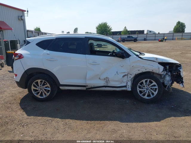 KM8J3CA41JU709363 Hyundai TUCSON SEL