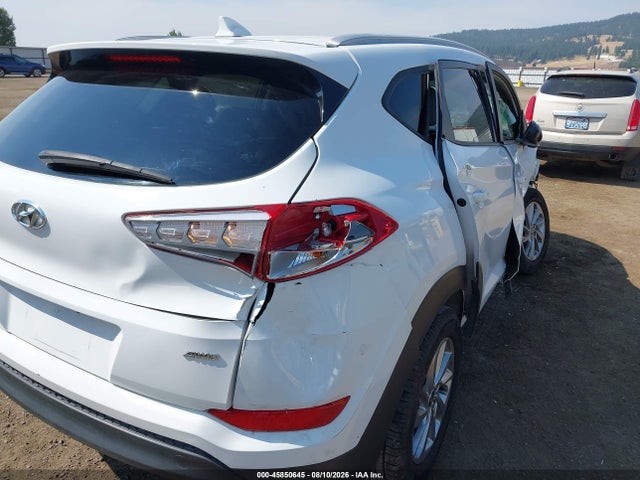 KM8J3CA41JU709363 Hyundai TUCSON SEL