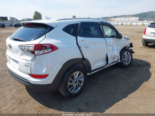 KM8J3CA41JU709363 Hyundai TUCSON SEL