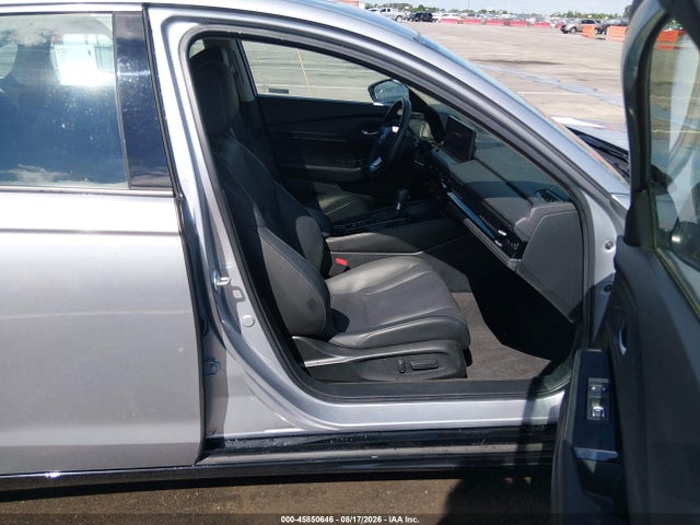 Продажа на аукционе авто 2023 Honda Accord Hybrid Touring, vin: 1HGCY2F82PA004734, номер лота: 45850646