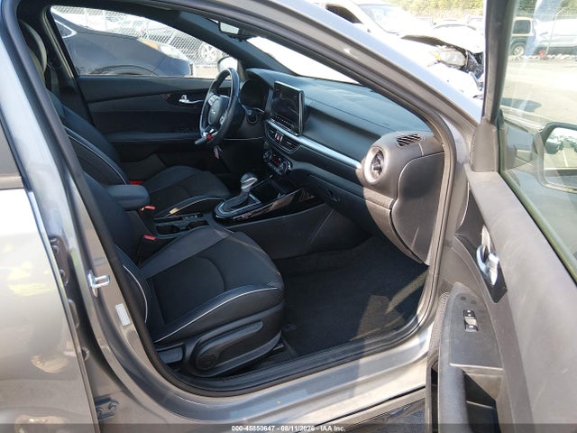 2022 Kia Forte Gt-line მანქანა იყიდება აუქციონზე, vin: 3KPF54AD3NE487486, აუქციონის ნომერი: 45850647