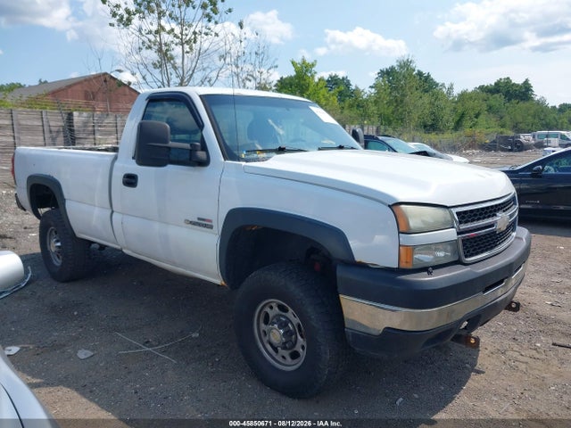 Auction sale of the 2005 Chevrolet Silverado 2500hd Work Truck, vin: 1GBHK24275E197767, lot number: 45850671