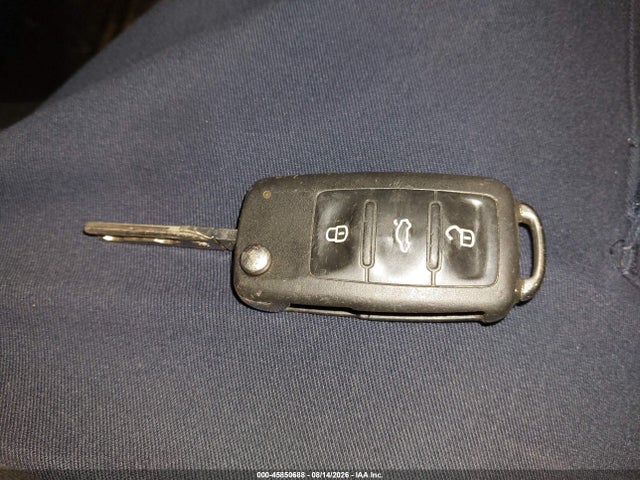 2011 Volkswagen Jetta 2.5l Se მანქანა იყიდება აუქციონზე, vin: 3VWDZ7AJ9BM110680, აუქციონის ნომერი: 45850688