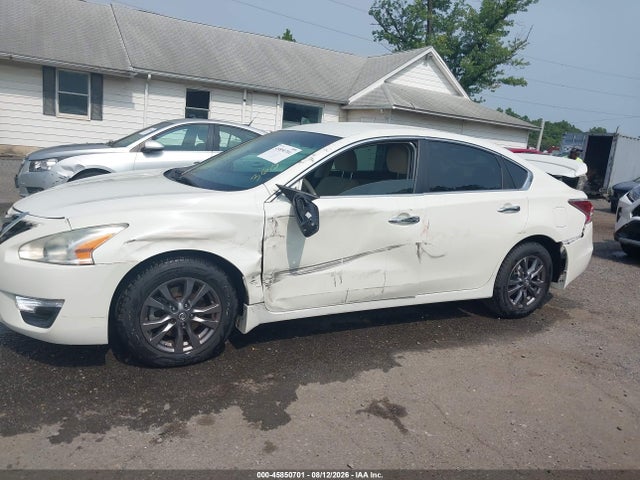 Продаж на аукціоні авто 2015 Nissan Altima 2.5 S, vin: 1N4AL3AP5FC476816, номер лоту: 45850701