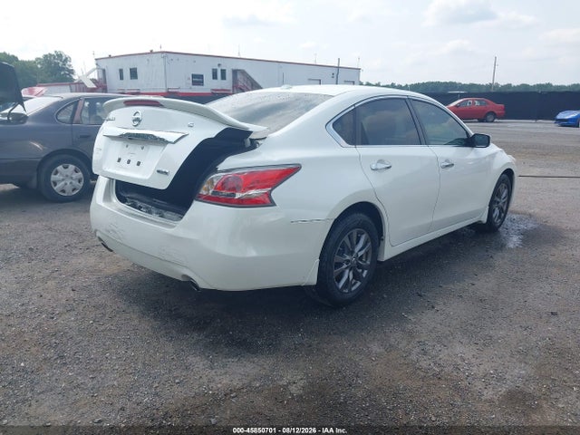 Продаж на аукціоні авто 2015 Nissan Altima 2.5 S, vin: 1N4AL3AP5FC476816, номер лоту: 45850701