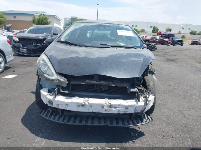 Toyota Prius C Four 2018 JTDKDTB32J1605266 Image 13