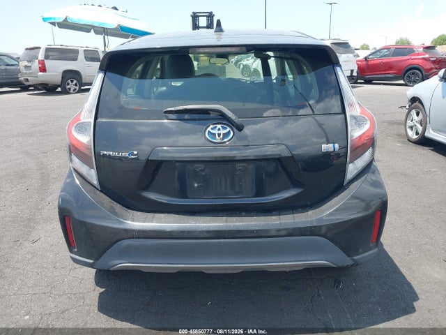 Toyota Prius C Four 2018 JTDKDTB32J1605266 Image 17