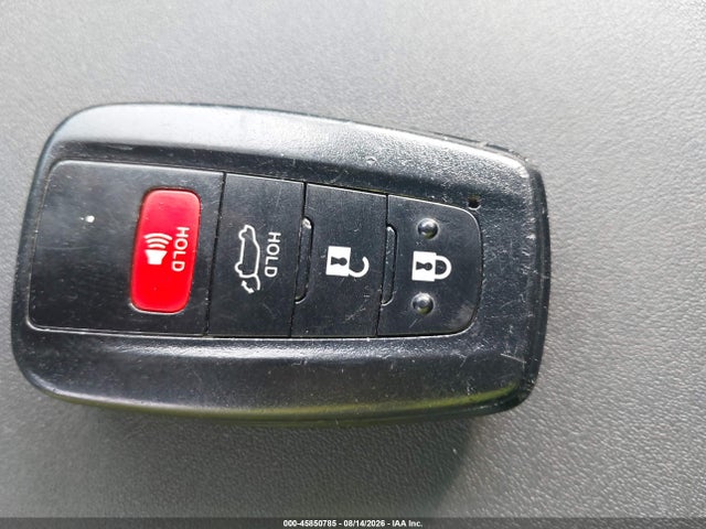 2022 Toyota Highlander Xle მანქანა იყიდება აუქციონზე, vin: 5TDGZRBHXNS565940, აუქციონის ნომერი: 45850785