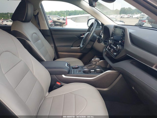 2022 Toyota Highlander Xle მანქანა იყიდება აუქციონზე, vin: 5TDGZRBHXNS565940, აუქციონის ნომერი: 45850785