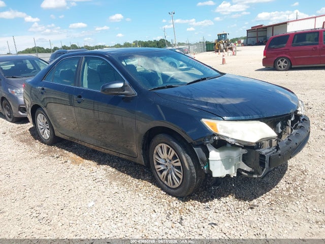 45850789 :رقم المزاد ، 4T1BF1FK0EU852866 vin ، 2014 Toyota Camry L مزاد بيع