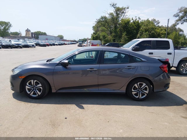 45850863 :رقم المزاد ، 19XFC2F58GE013449 vin ، 2016 Honda Civic Lx مزاد بيع