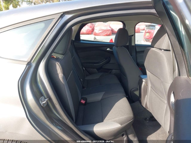 Ford FOCUS SE 2014 1FADP3K2XEL288473 Image 8