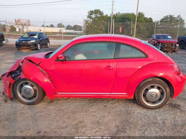 2012 Volkswagen Beetle 2.5l მანქანა იყიდება აუქციონზე, vin: 3VWJP7AT8CM646189, აუქციონის ნომერი: 45850911