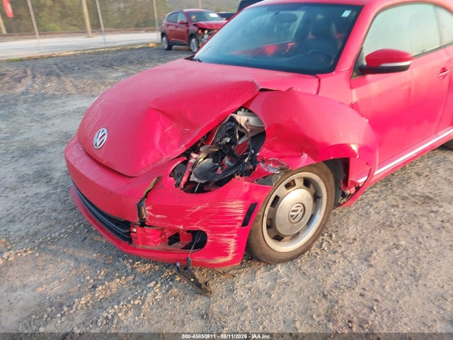 2012 Volkswagen Beetle 2.5l მანქანა იყიდება აუქციონზე, vin: 3VWJP7AT8CM646189, აუქციონის ნომერი: 45850911
