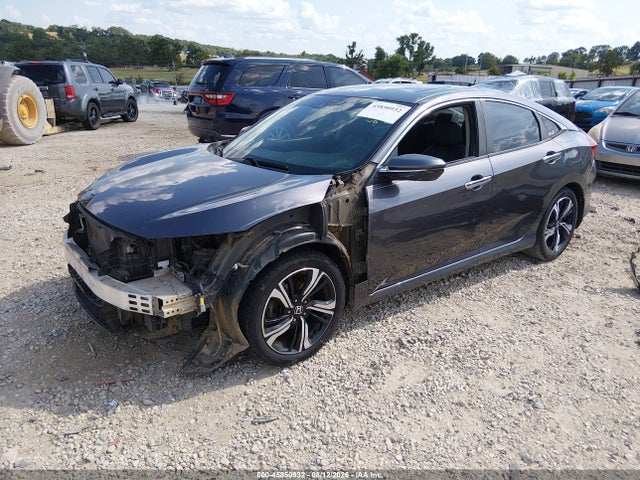 Honda Civic Touring 2016 2HGFC1F96GH631291 Image 2