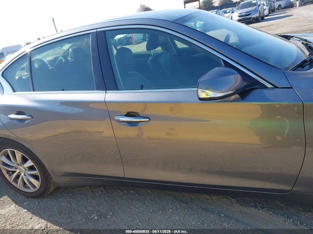 JN1EV7AP1HM738361 Infiniti Q50 3.0t Premium