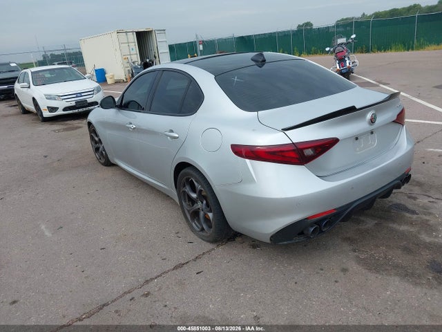 Продаж на аукціоні авто 2018 Alfa Romeo Giulia Ti Sport Rwd, vin: ZARFAECN2J7568146, номер лоту: 45851003