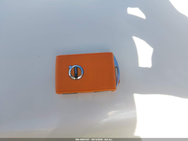 YV4L12UL7R2292089 Volvo Xc40 B5 Plus Dark Theme
