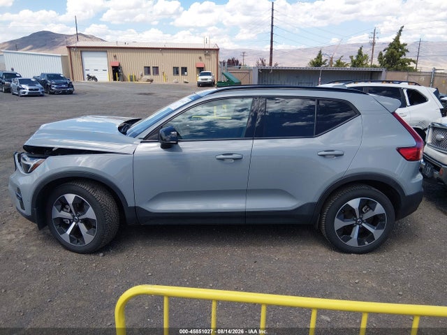 YV4L12UL7R2292089 Volvo Xc40 B5 Plus Dark Theme