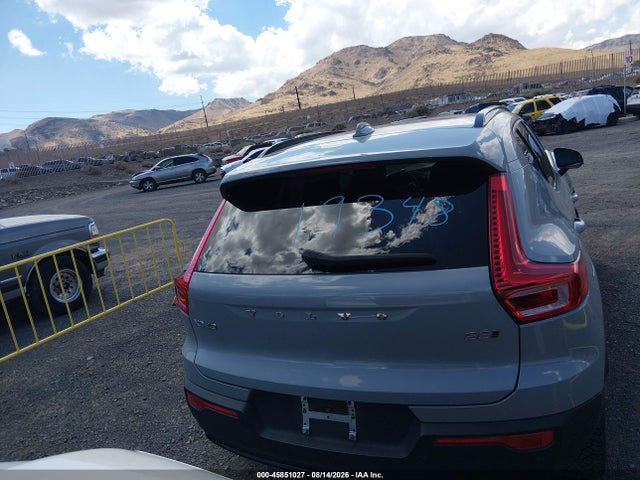 YV4L12UL7R2292089 Volvo Xc40 B5 Plus Dark Theme