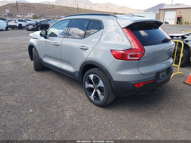 YV4L12UL7R2292089 Volvo Xc40 B5 Plus Dark Theme