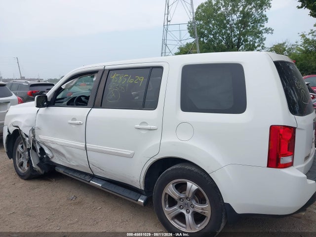 45851029 :رقم المزاد ، 5FNYF3H7XFB025681 vin ، 2015 Honda Pilot Ex-l مزاد بيع