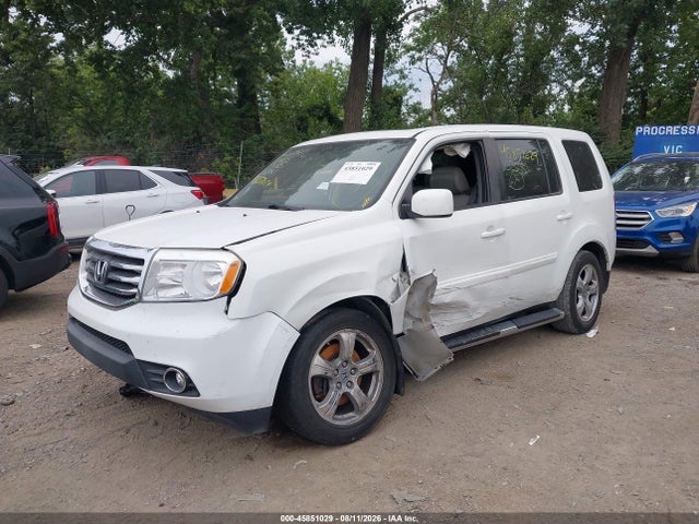 45851029 :رقم المزاد ، 5FNYF3H7XFB025681 vin ، 2015 Honda Pilot Ex-l مزاد بيع
