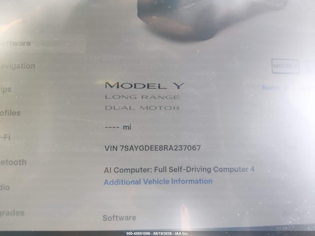Продажа на аукционе авто 2024 Tesla Model Y Long Range Dual Motor All-wheel Drive, vin: 7SAYGDEE8RA237067, номер лота: 45851096
