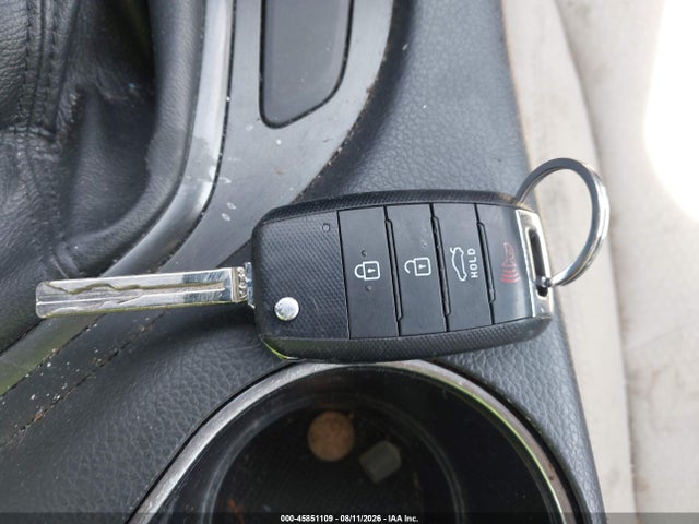 Продаж на аукціоні авто 2015 Kia Optima Lx, vin: KNAGM4A75F5572051, номер лоту: 45851109