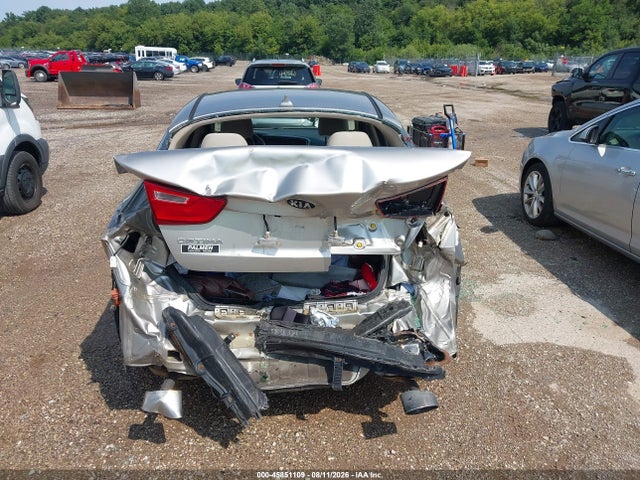 Продаж на аукціоні авто 2015 Kia Optima Lx, vin: KNAGM4A75F5572051, номер лоту: 45851109