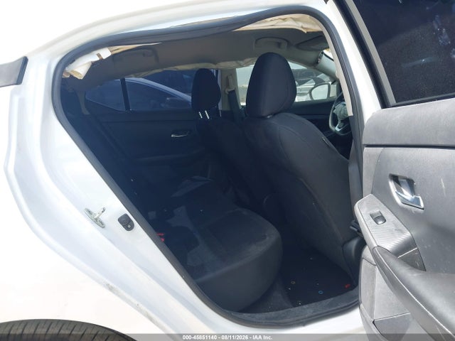 3N1AB8BV3NY288358 Nissan Sentra S Xtronic Cvt