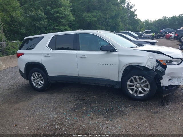 Продаж на аукціоні авто 2018 Chevrolet Traverse Ls, vin: 1GNERFKW6JJ258915, номер лоту: 45851170