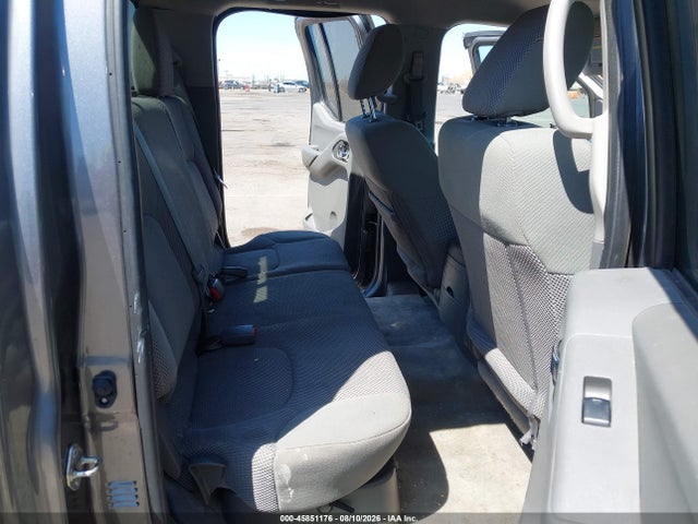 Nissan Frontier Sv 2017 1N6AD0EV8HN761626 Image 8