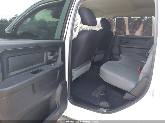 Продажа на аукционе авто 2016 Ram 1500 Express, vin: 1C6RR6KTXGS299896, номер лота: 45851202