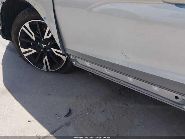 Продажа на аукционе авто 2026 Mitsubishi Eclipse Cross Black Edition S-awc/se S-awc/sel S-awc, vin: JA4ATWAAXTZ027738, номер лота: 45851253